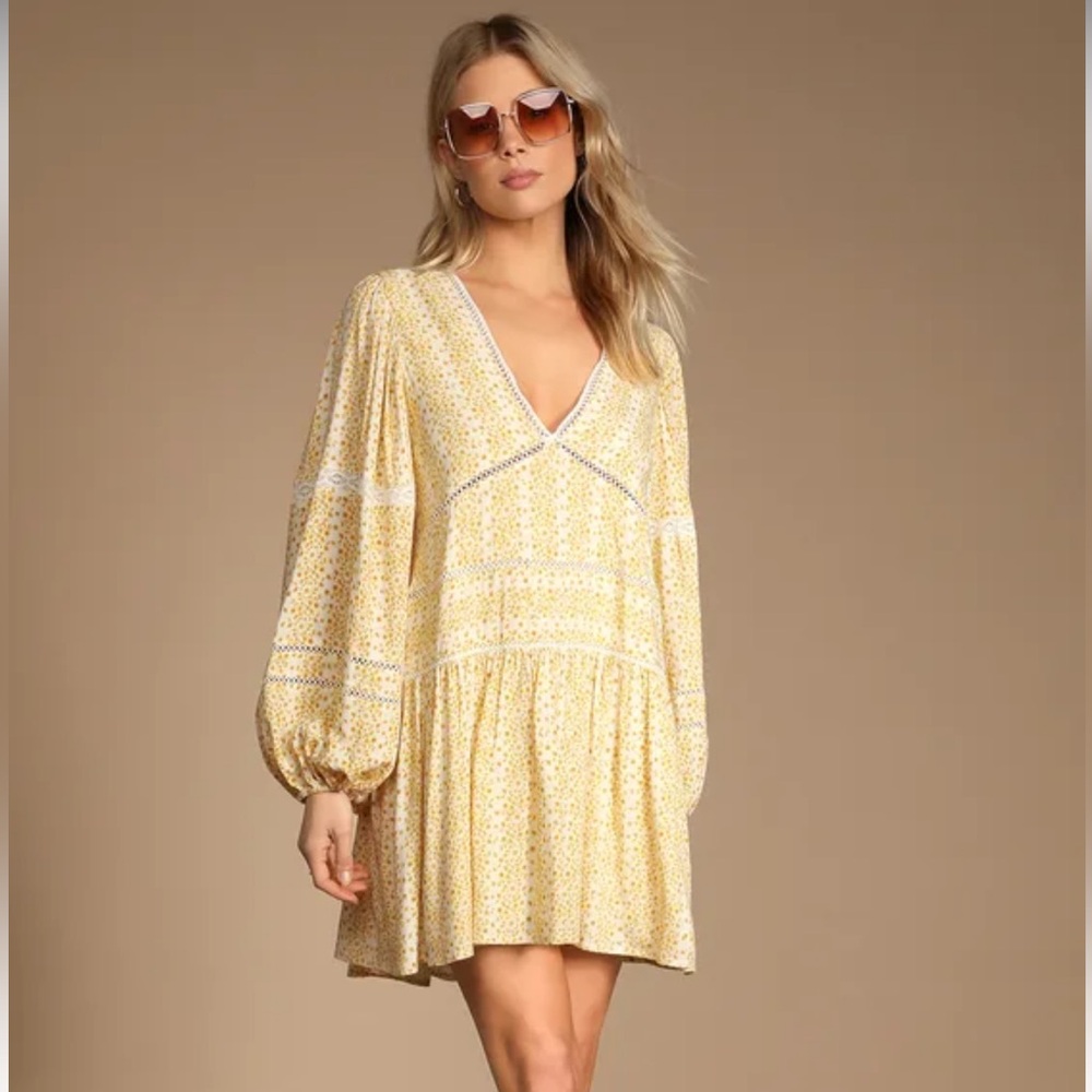 Lulus Dress Women Small Butter Yellow Floral Lined Crotchet Boho Peasant NWT